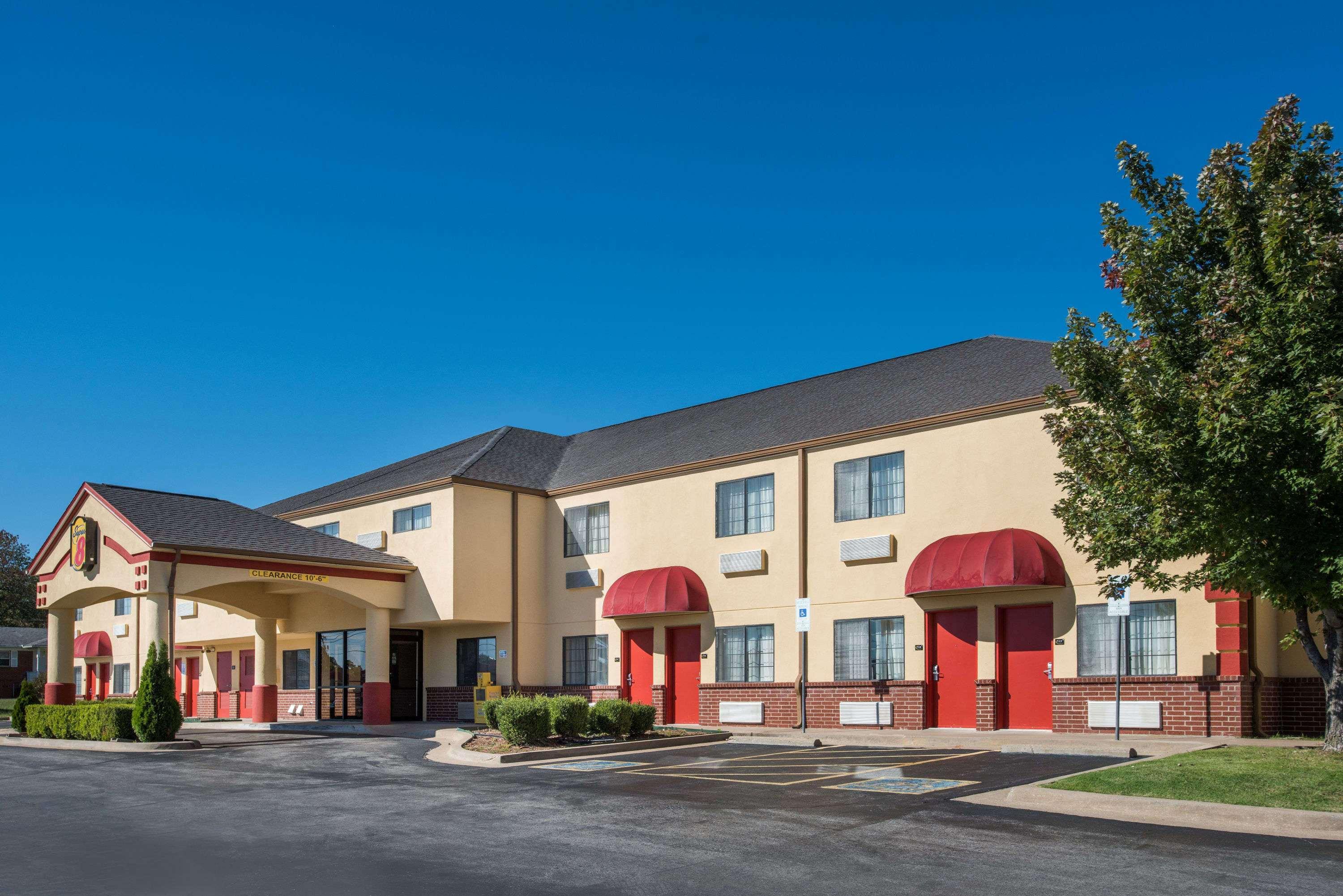 Super 8 By Wyndham Claremore Ok Экстерьер фото