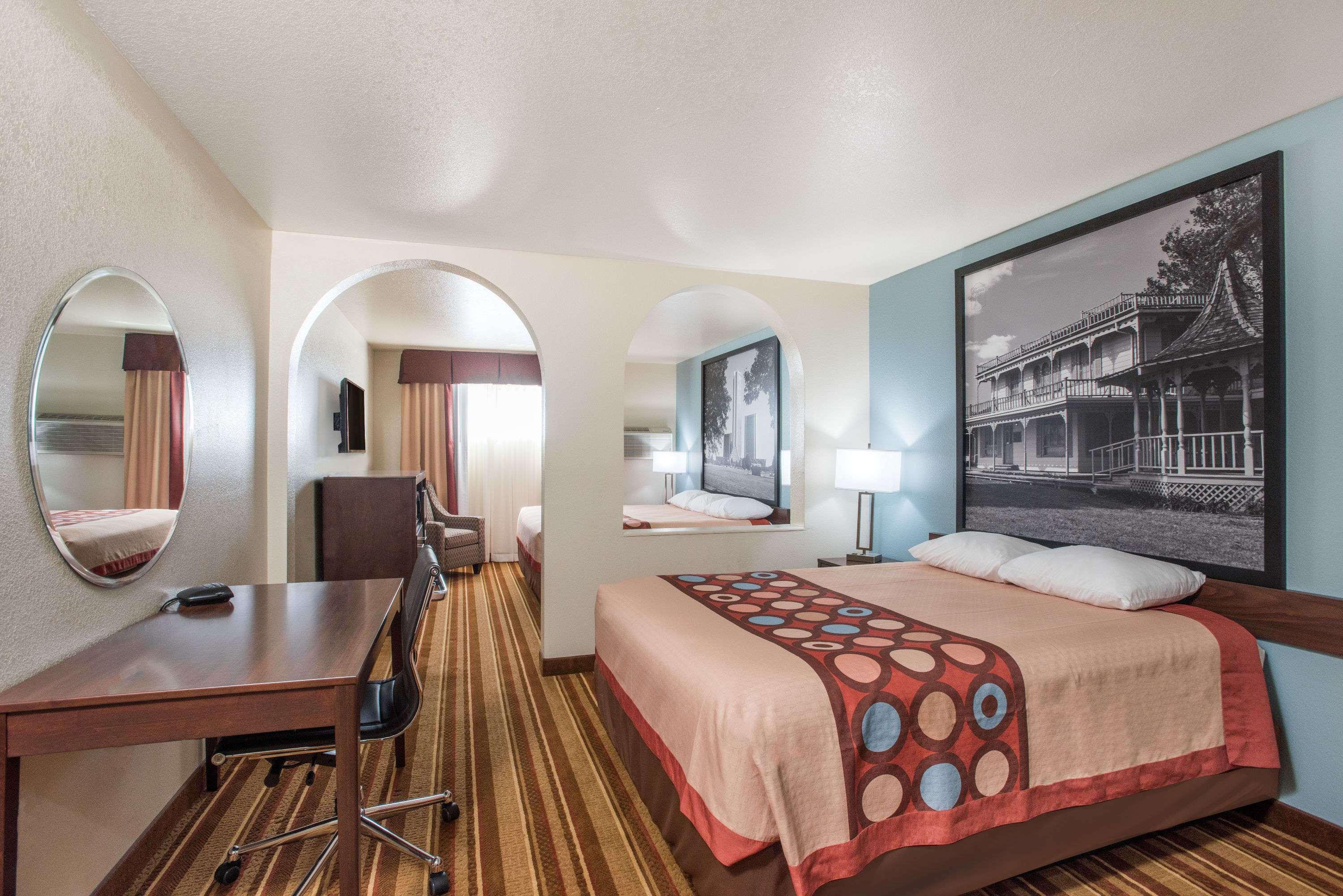 Super 8 By Wyndham Claremore Ok Экстерьер фото