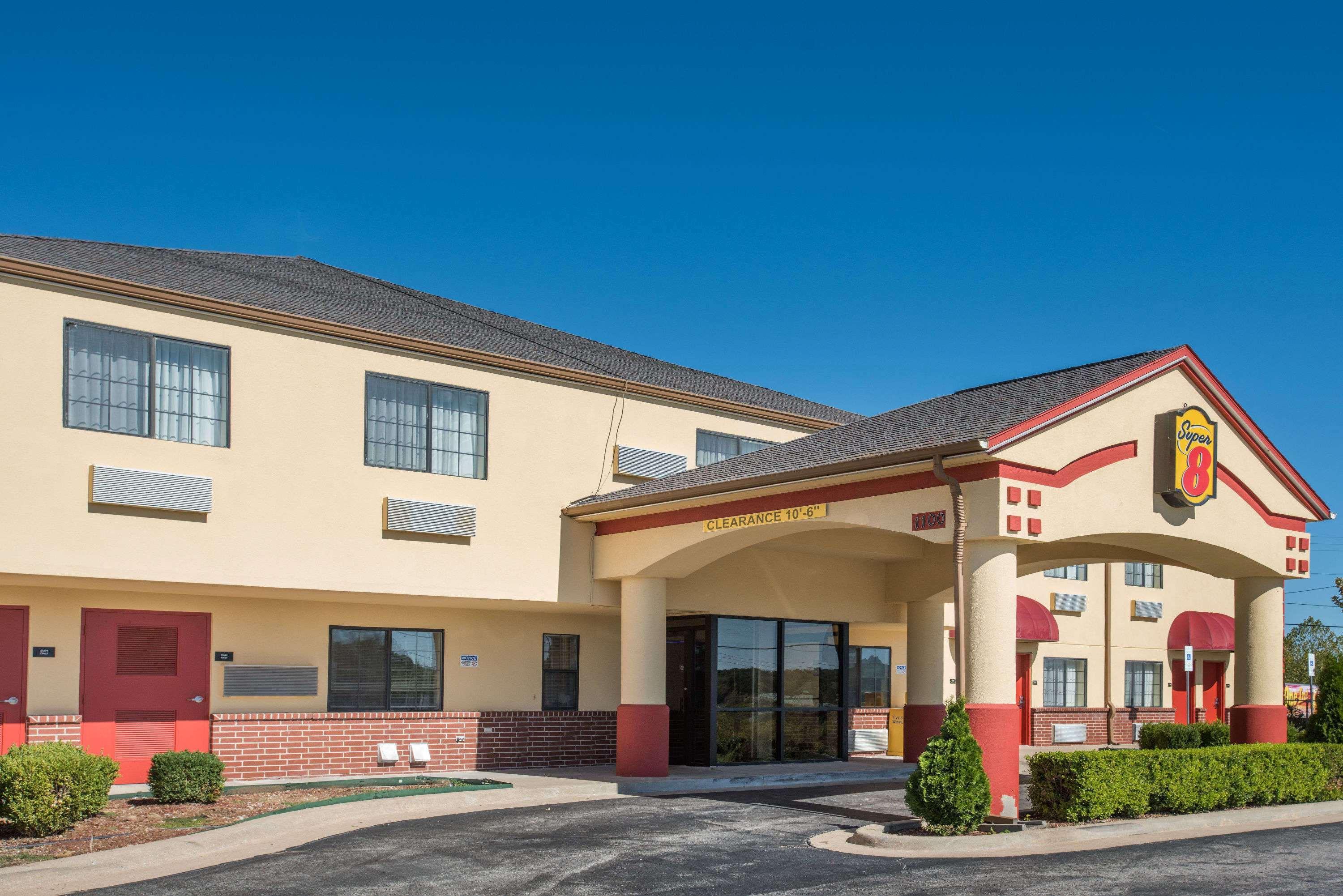 Super 8 By Wyndham Claremore Ok Экстерьер фото